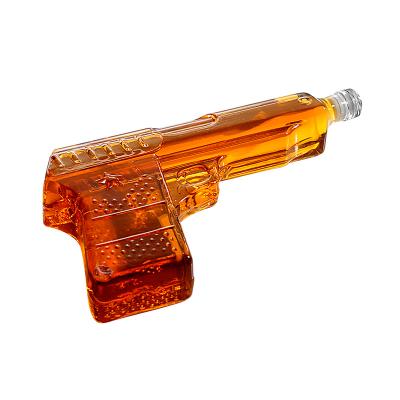 China Viable New Pistol Gun Bottle Liquor Drinking Glass Design Wine Glass Decanter for sale