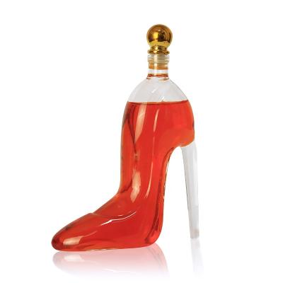 China Viable High Quality High Heel Shoe Shape Glass Bottle Borosilicate Glass Whiskey Wine Decanter for sale