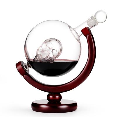 China Sustainable New Design Borosilicate Glass Bottle Globe Wine Decanter Set With Wooden Base for sale