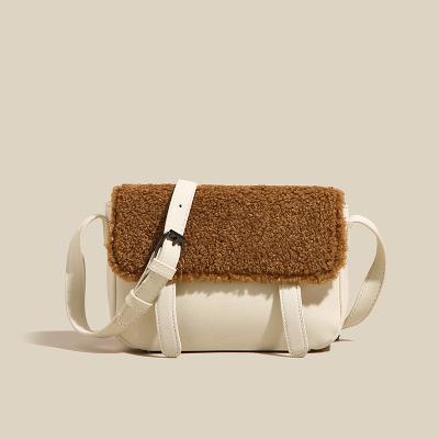 China Fashion Faux Fur Clamshell Women's Single Shoulder Small Square Bag With Color Across Body Factor Bag Women's Envelope Bags for sale