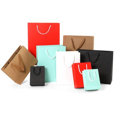 China Custom White Cardboard Recyclable Shopping Gift Shoe Bag Manufacturer Kraft Paper for sale