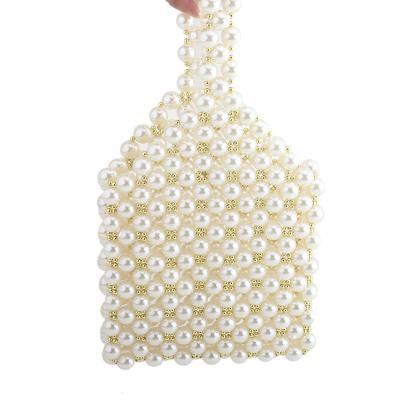 China New Style Fashionable Lady Handmade White Pearl Beaded Dinner Purse Wedding Grab Women's Pearl Evening Clutch Bags for sale