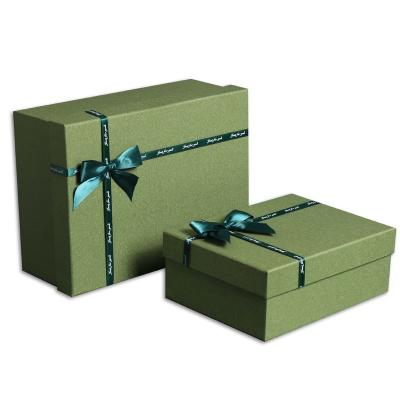 China World Wholesale Recyclable Cover Ribbon Green Stain Factory Luxury Valentine's Day Gift Box With Ribbon for sale