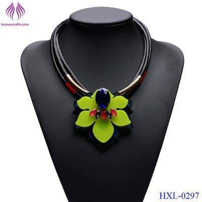 China Fashion Jewelry leather cord choker neckalce with flower pendant for sale