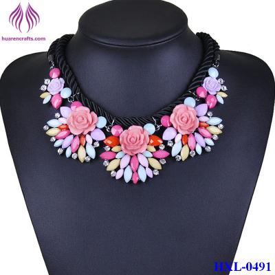 China New Fashion Jewelry Crystal Flower Chunky Statement Bib Pendant rope Chain Necklace for sale