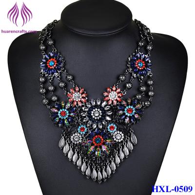 China New Retro leaf Tassel Carved Alloy Rhinestone Flower Chain Necklace for sale