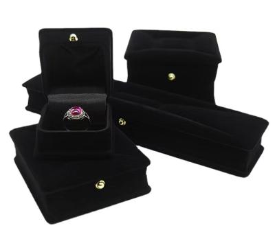 China High-end Velvet Packaging Boxes Can Be Customized Custom Necklaces Logo Packing Handmade Ring Luxury Bracelet Necklace Chain for sale