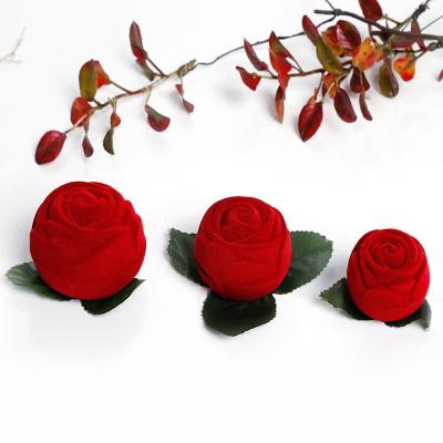 China Cheap velvet rose jewelry box wedding rose ring box wholesale velvet jewelry box in stock for sale