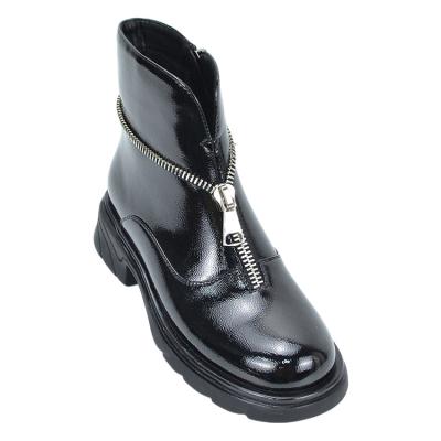 China 2021 Hot Sale Style Chunky High Classy Boots Waterproof Shoes For Women for sale