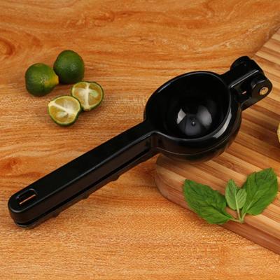 China Food Grade Style Simple Viable Kitchen Tools Squeeze Lemon Lime Juicer Multifunctional Manual Lemon Squeezer for sale