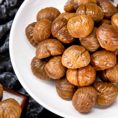 China Fresh Hot Sale Whole Chestnuts Roasted And Peeled Organic Sweet Chestnuts Baked Food for sale