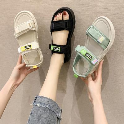 China CUSHIONING Cheap Wholesale Fashion Beach Sandal Women Slide Sandal Women Simple Slippers for sale