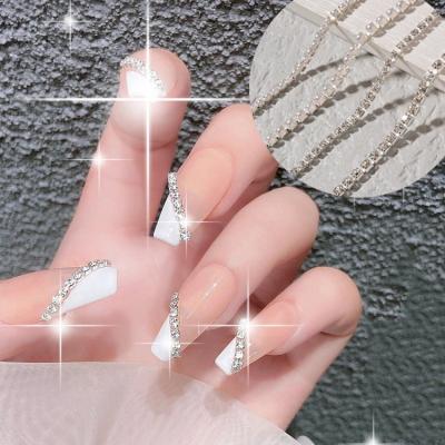 China 25cm Silver Nail Art Decorations Accessory Luxury Metal Charms Nail Chain Claw Bead ab Diamond Chain Can Be Cut DIY 3D Rhinestone for sale