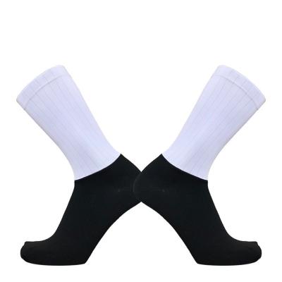 China Mens Womens Sustainable Socks Say Silicone Non-slip Lip Tip 50% Nylon No Season Cycling Socks for sale