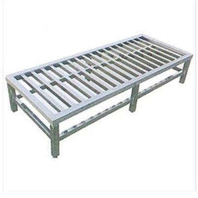 China Suitable For Outdoor Goods Using Top Grade 201 304 Stainless Steel Under Food Table Storage Metal Rack for sale