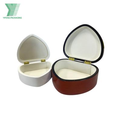 China Factory Wholesale Custom Yifeng Handmade Packaging Manufacturer Wooden Heart Shaped Wooden Box Wedding Gift Box for sale