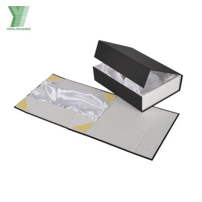 China Recycled Materials Wholesale Custom High Quality Luxury Black Magnetic Embossed Folding Paper Packaging Boxes Logo Printed Gold Foil Gift Box for sale