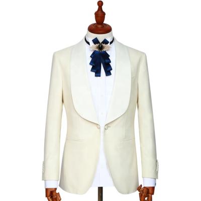 China MTM Anti-Shrink Suits Bespoke Custom Made White Shawl Lapel Blazer Italy Wool Fabric One Button for sale