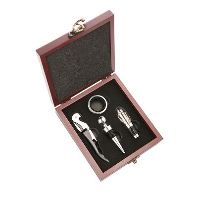 China 2020 Sustainable Wine Set Wine Corkscrew Wine Stopper Kit With Wooden Box for sale