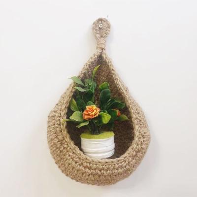 China Contemporary Jute Crochet Wall Hanging Baskets Hanging Bags for sale