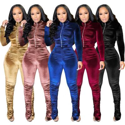 China New Fashion Anti-pilling Winter Jogger Sweatsuit Casual Best Selling Pleated Two Piece Suit Folds Velvet Sets For Women Two Piece for sale