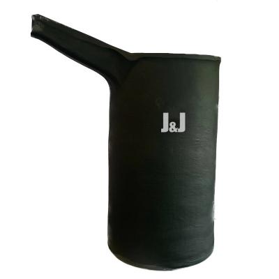 China Smooth Chemical Resistant Gold Melting Crucible 150kg Cylindrical Graphite Container for sale