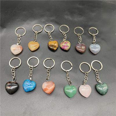 China Natural Europe Crystal Keychains Gemstone Hearts Keychains Crystal Therapy Stones Gifts for sale