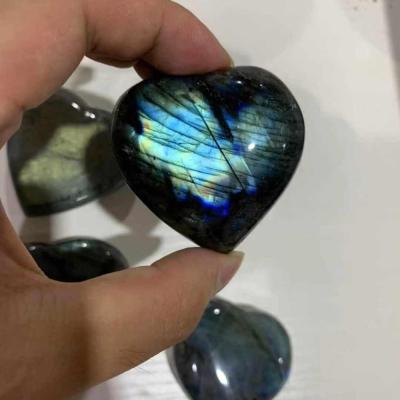 China Europe light is very good for pulling labradorite to love love healing natural crystal stone stone for sale