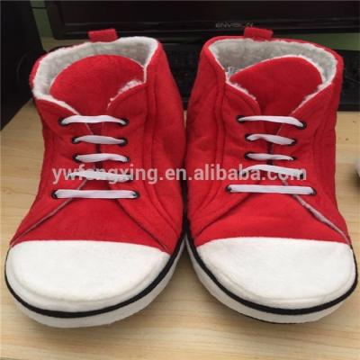 China Fashion Slippers Indoor Shoes\New Design Comfortable\Durable Wholesale Plush Sneaker Cute Shape for sale