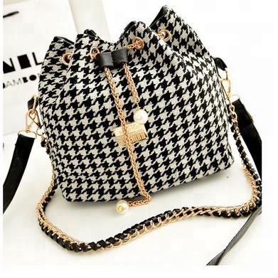 China Convenient New Fashion Casual Women's Single Shoulder Drawstring Bag for sale