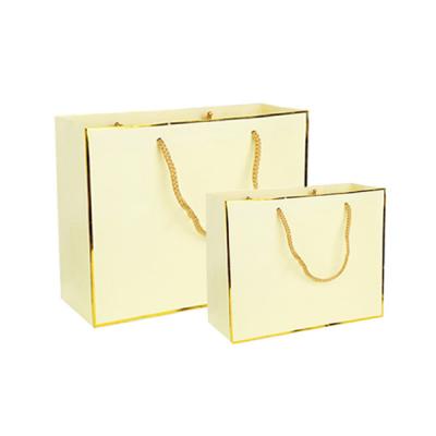 China Recyclable royal green vogue toughen single craft supermarket thick paper bag for sale