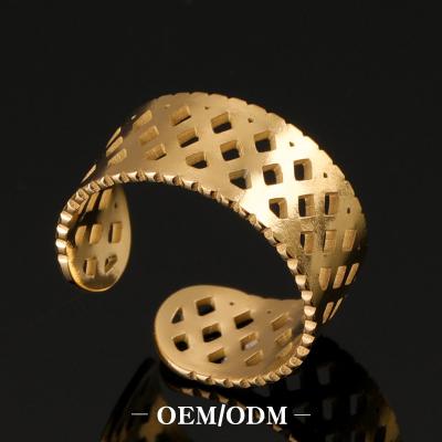 China New FASHIONABLE Elegant Square Shape Large Rhombus Hollow Women Rings for sale