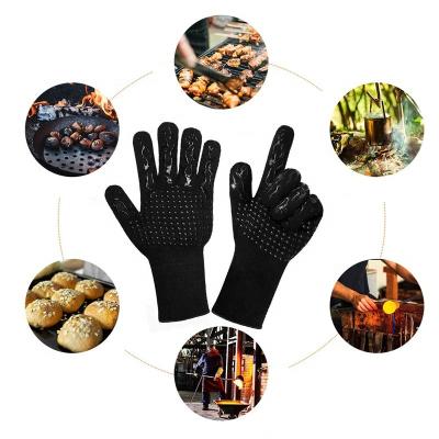 China Easily Cleaned EN407 Certified Extremely Heat Resistant Oven Mitts F BBQ Gloves 1472 Grill Gloves For Grill Cooking Christmas for sale