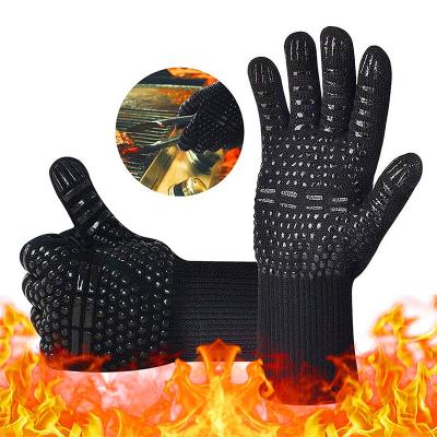 China Heat Insulation High Temperature Resistant Silicone BBQ 1472F Easily Cleaned Non-slip Gloves for BBQ Grill for sale