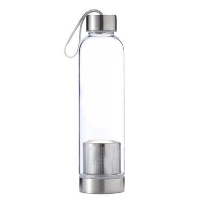 China High Quality Viable Borosilicate Glass 18oz Water Bottle With Tea Infuser Drink Bottles For Outdoor Sports for sale