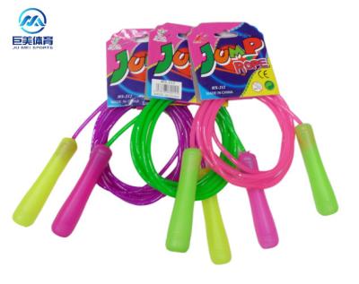 China Good quality logo handle plastic children's skipping rope from China supplier wholesale cotton rope custom color resistance for sale