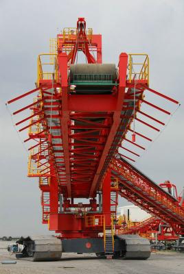 China Tipo recuperador de la rueda del cubo/recuperadores porta del puente del mineral de la eficacia alta del raspador en venta