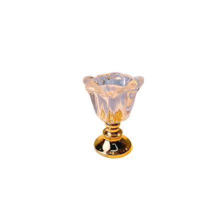 China Wholesale Home Cafes Home Office Hotel Decoration Flower Vase Gold Metal Candlestick Holders for sale