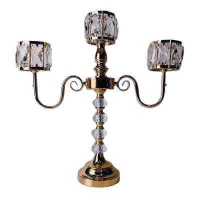 China Hotel Cafes Office 3am Candelabra Decoration Centerpiece Gold Crystal Candle Holders For Wedding Home Event for sale