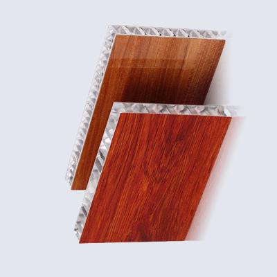 China Contemporary Integrated Honeycomb Panel Aluminum Alloy Suspended Ceiling Balcony Bathroom Ceiling Can Be Customized for sale