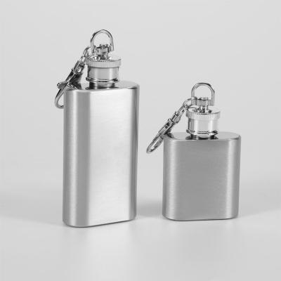 China Eco-friendly / BPA Free 2021 Free Shipping Portable Pork Stell Flasks 1oz Mini Keychain Hip Flask for sale