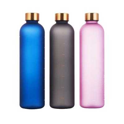 China High Quality 1 Liter 32oz Tritan Viable Water Bottles BPA Free Plastic Water Bottle With Time Marker for sale