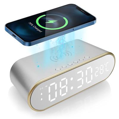 China Household Large Screen Time Display Alarm Clock Wireless Charger with Noise and Nap 15W Wireless Charging Protection for Bedroom for sale