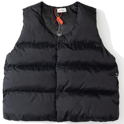 China Anti-Wrinkle Men's Women's All-match Jacket Winter Double Breasted Straight Black Warm Sleeveless Pocket Quilted Jacket Fashion Vest for sale