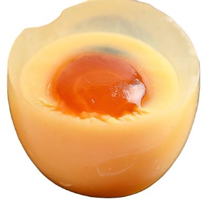 China Wholesale Fresh Handmade Egg Products Quality 100% Century Egg Food Preserved 20 Eggs/Carton for sale