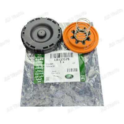 China For 3.0 5.0 Land Rover Jaguar Cover Valve PVC Service Kit LR133579 C2D60163 for sale