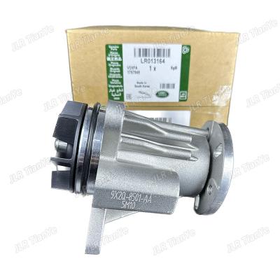 China For 3.0L Diesel Engine Coolant Pump Range Rover Discovery LR013164 C2C37771 for sale