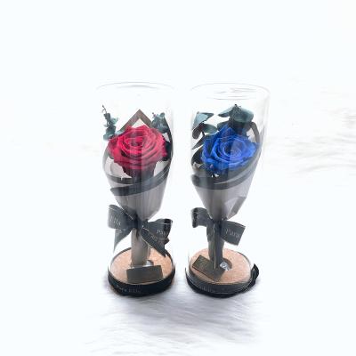 China Holiday decoration & Gift Eternal Flower Preserved Rose Long Lasting 3 Years Preserved Real Roses Flower In Glass Dome for sale