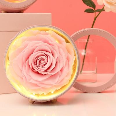 China Other Wedding Guest Door Gift With Durable Ring Box Preserved Flower for sale