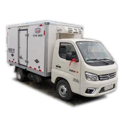 China Fiberglass Reinforce Gasoline Foton 2ton 1ton Cold Cake Beverage Transport Beverage Refrigerator Truck Price In Chile for sale